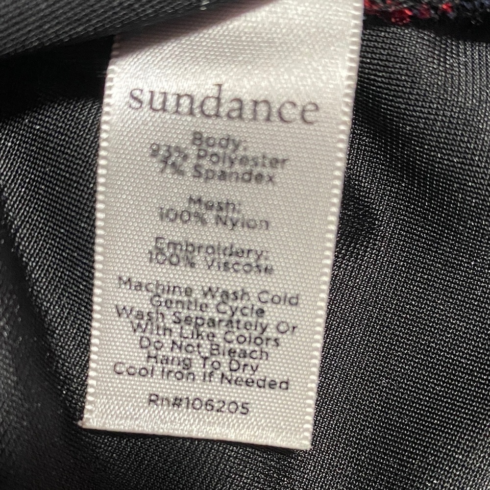 Sundance Black and Red Paisley Long Sleeve Top Size S - Picture 8 of 14